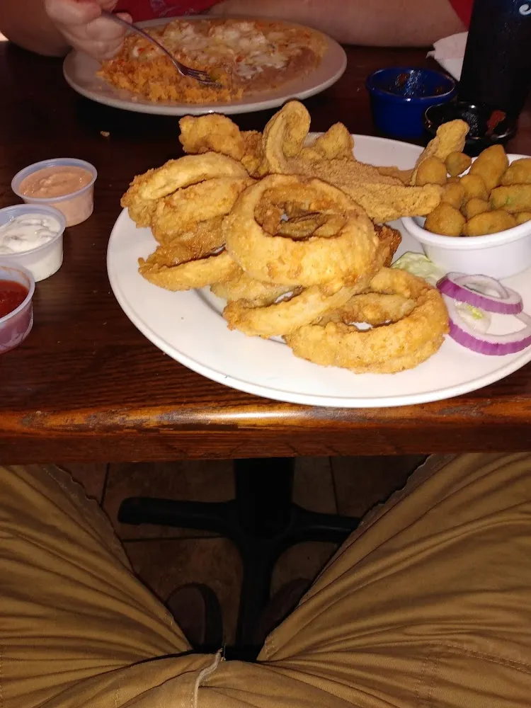 Onion Rings with Okra